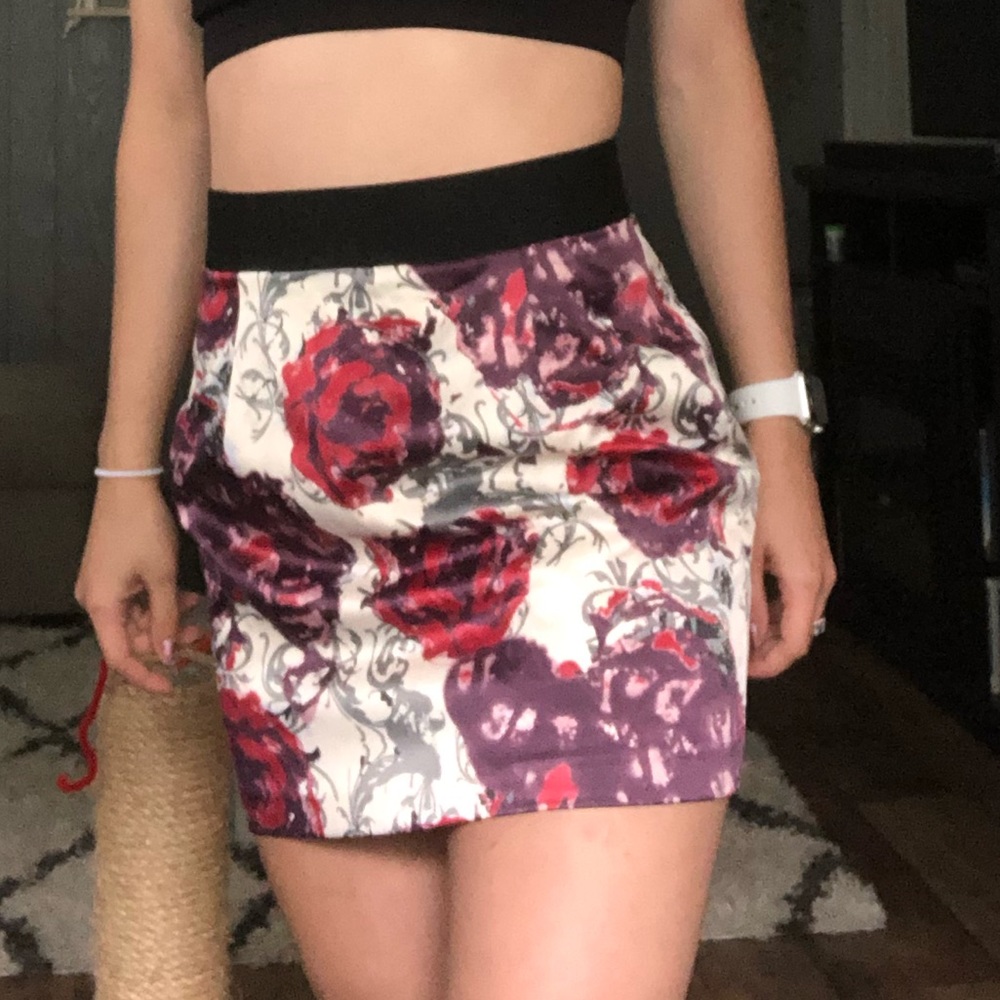 F21 skirt - Picture 2 of 4